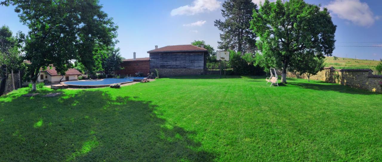 Хаджикольовата Къща Villa Medven Dış mekan fotoğraf