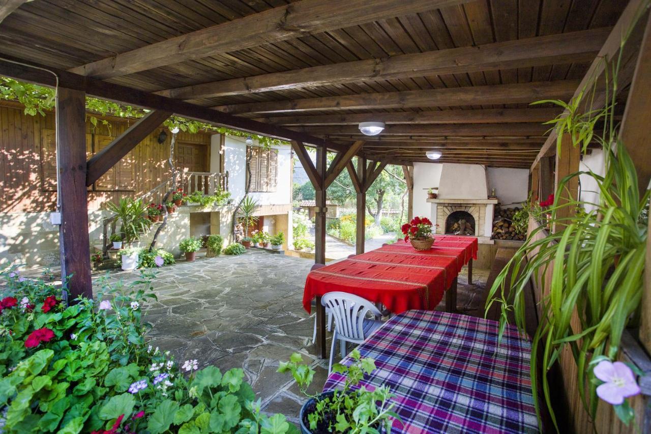 Хаджикольовата Къща Villa Medven Dış mekan fotoğraf