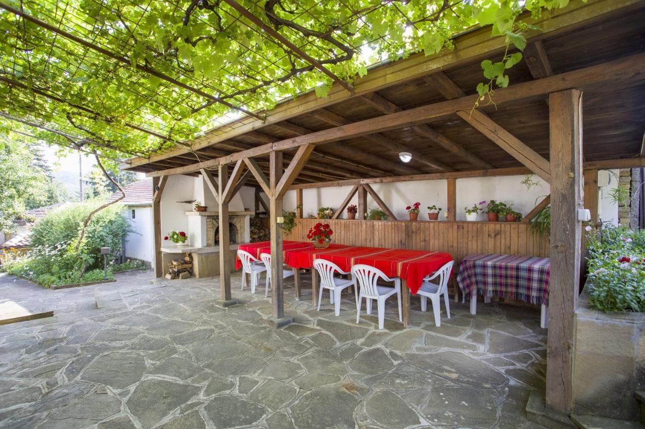 Хаджикольовата Къща Villa Medven Dış mekan fotoğraf