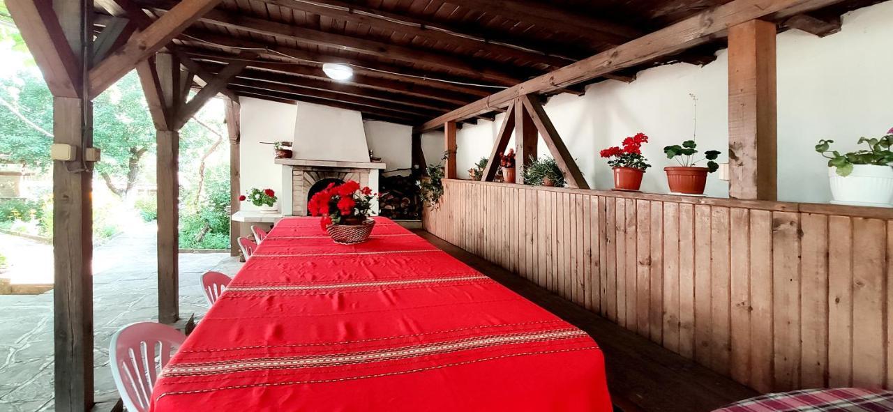 Хаджикольовата Къща Villa Medven Dış mekan fotoğraf